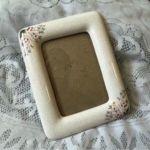 Vintage Floral Picture Frame